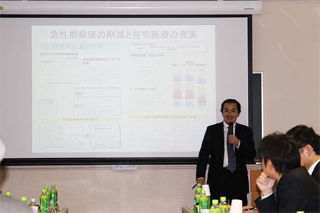 岡山大学 副学長 窪木 拓男