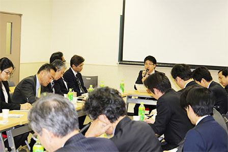 総合討論01