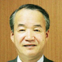 教授 興地 隆史