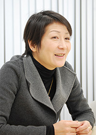 歯学科長 井関 祥子