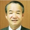 興地　隆史