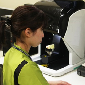 八巻 知里 2015年3月卒業 1回生 昭和大学附属病院 歯科技工部 勤務